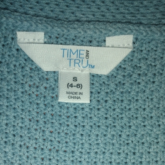 Time and Tru Light Blue Cable Knit Sweater - Picture 2 of 7